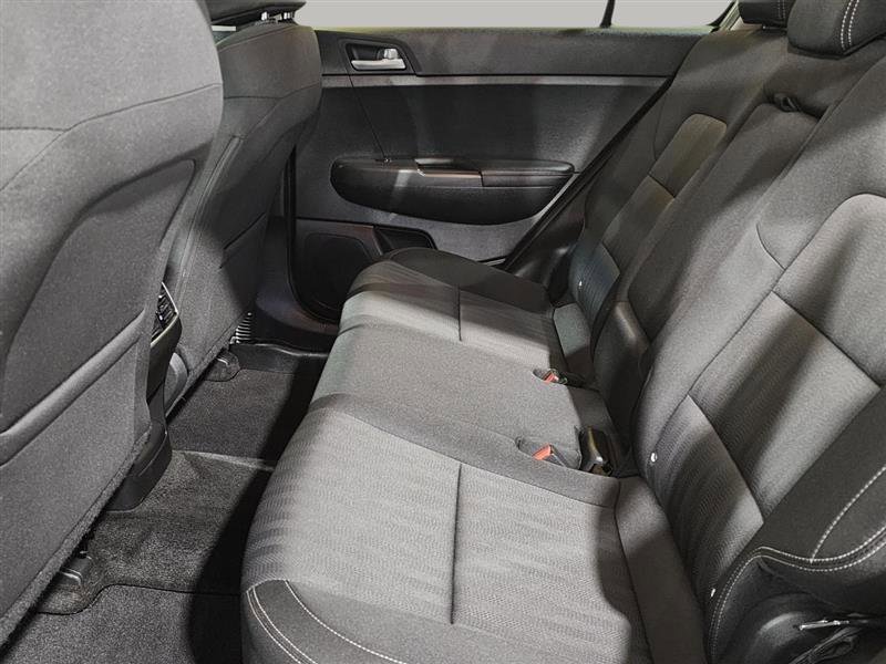 Used 2020 Kia Sportage LX AWD/4WD image 21