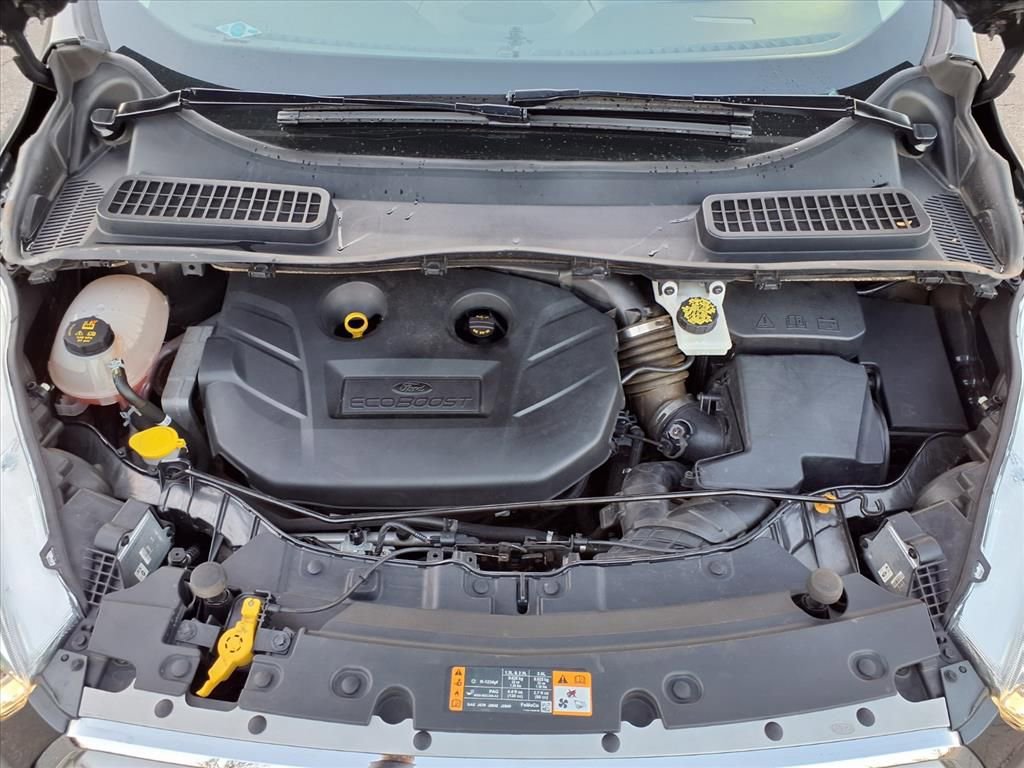 Used 2018 Ford Escape Titanium w/ Ford Safe & Smart Package image 32