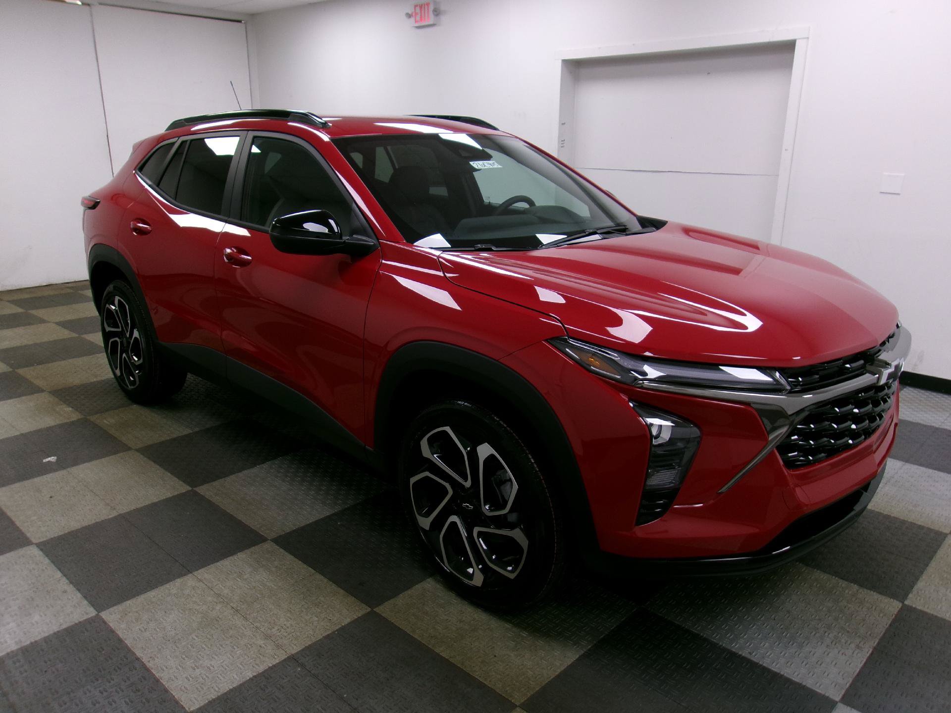 New 2026 Chevrolet Trax RS w/ Driver Confidence Package FWD image 13