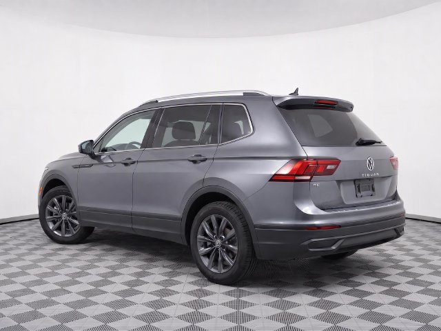Certified 2022 Volkswagen Tiguan SE AWD/4WD image 5