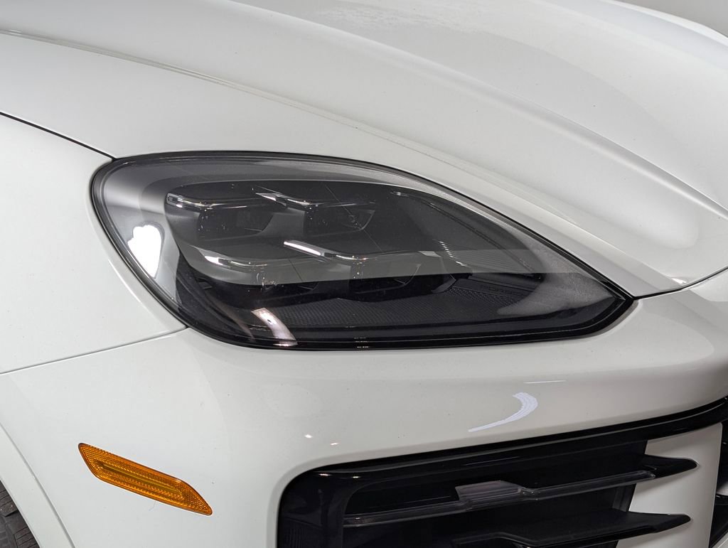 New 2026 Porsche Cayenne Coupe image 15