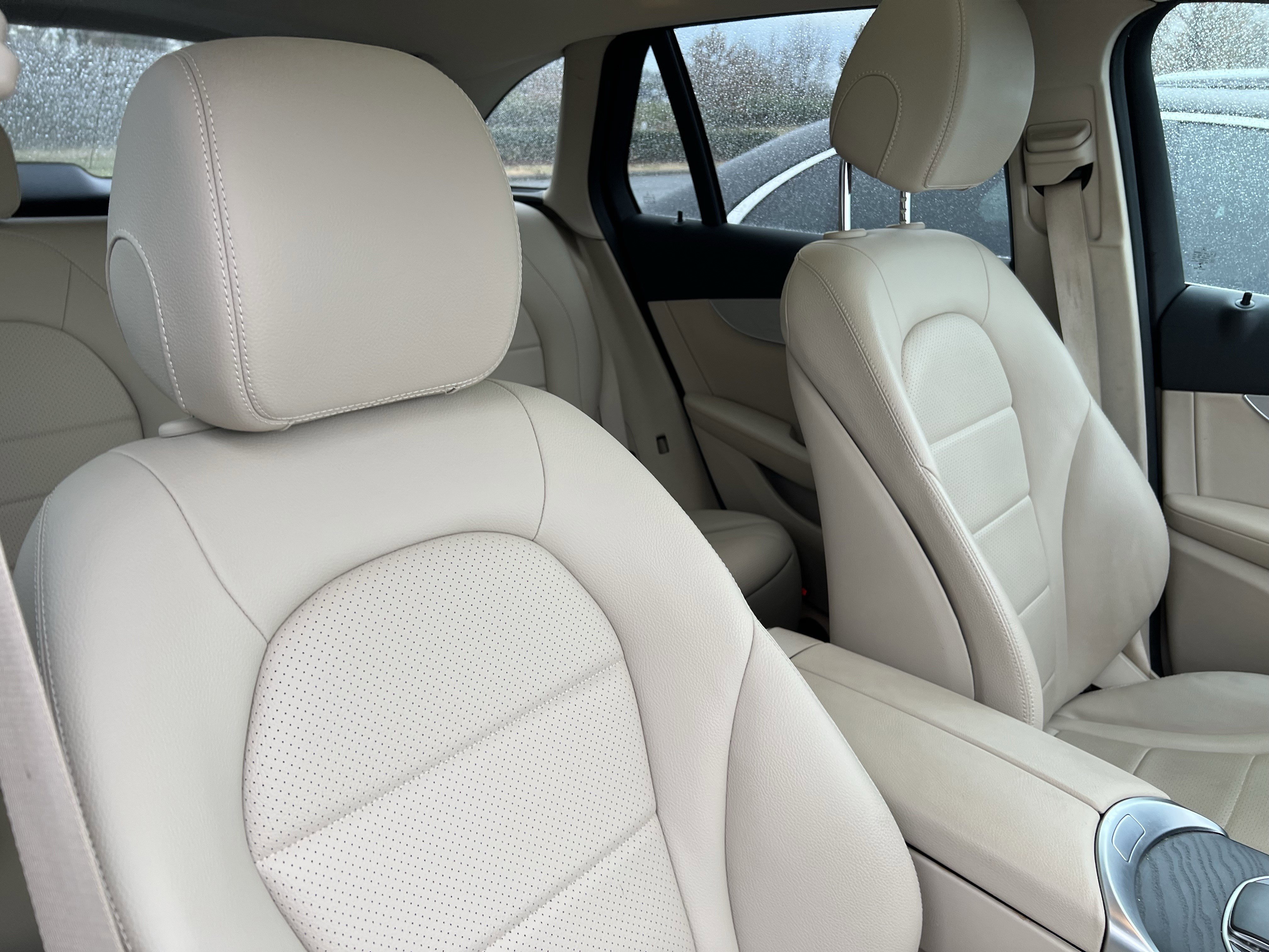 Certified 2022 Mercedes-Benz GLC 300 image 35