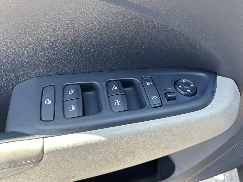 New 2026 Hyundai Venue SEL FWD image 22