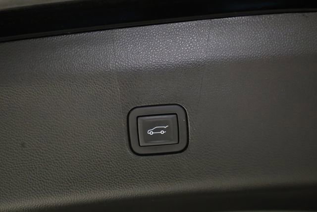 Used 2024 Buick Enclave Essence w/ Sport Touring Edition image 36