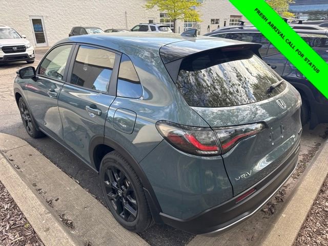 Used 2024 Honda HR-V Sport image 9