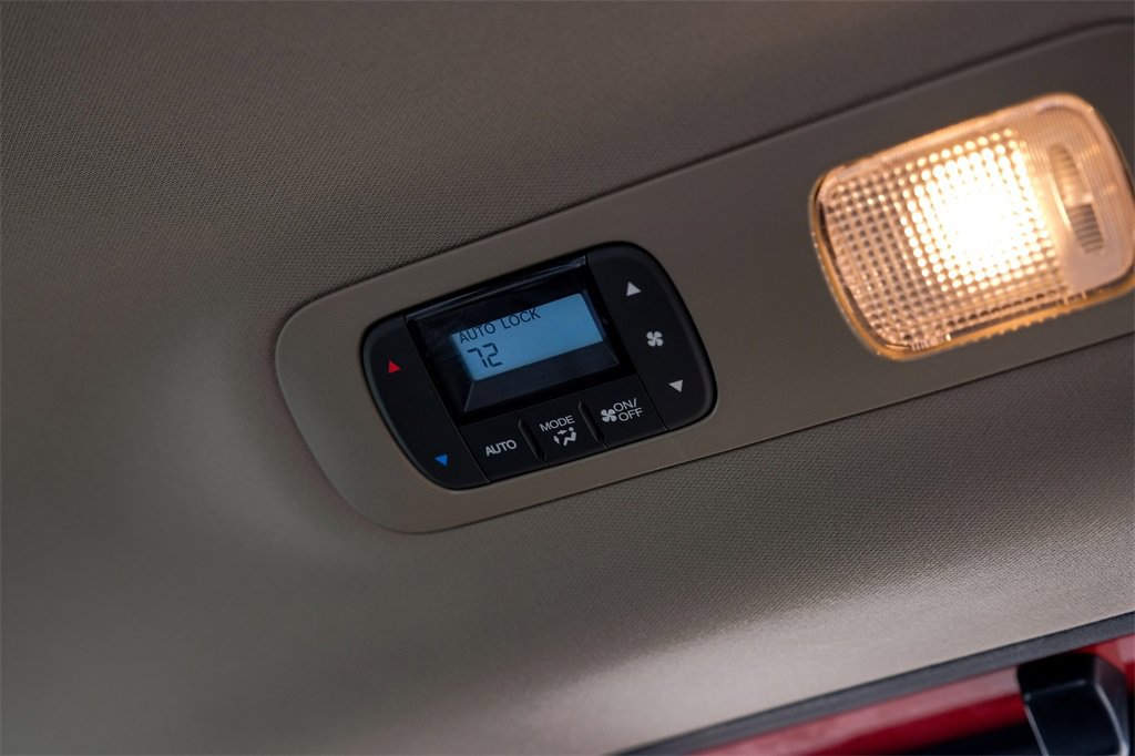 Used 2023 Honda Odyssey Touring image 40