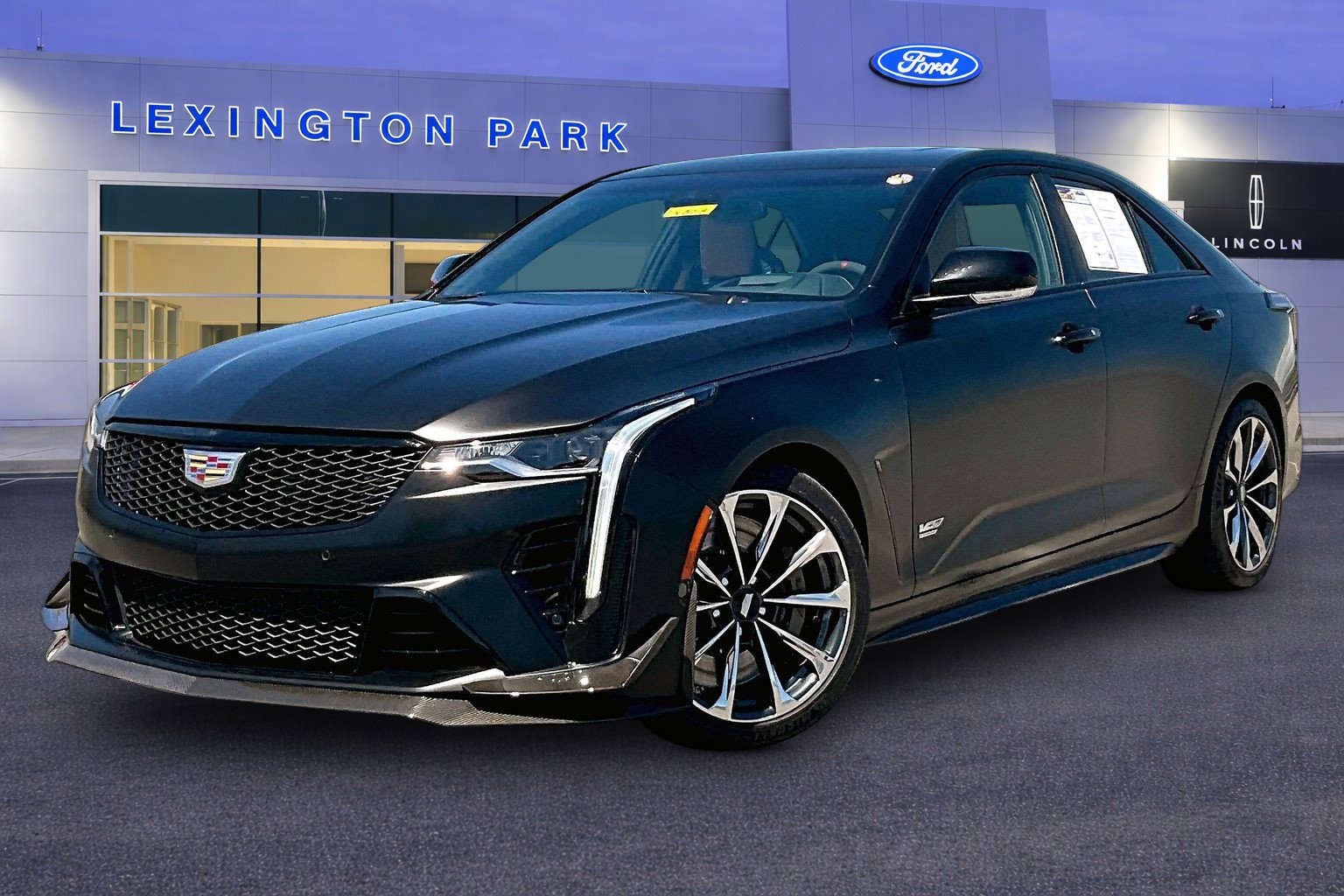 Used 2026 Cadillac CT4 V Blackwing w/ Carbon Fiber 1 Package RWD image 3