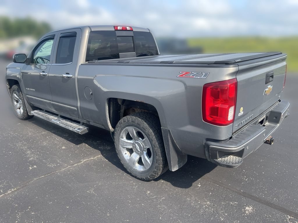 Used 2017 Chevrolet Silverado 1500 LTZ Z71 w/ LTZ Plus Package AWD/4WD image 6