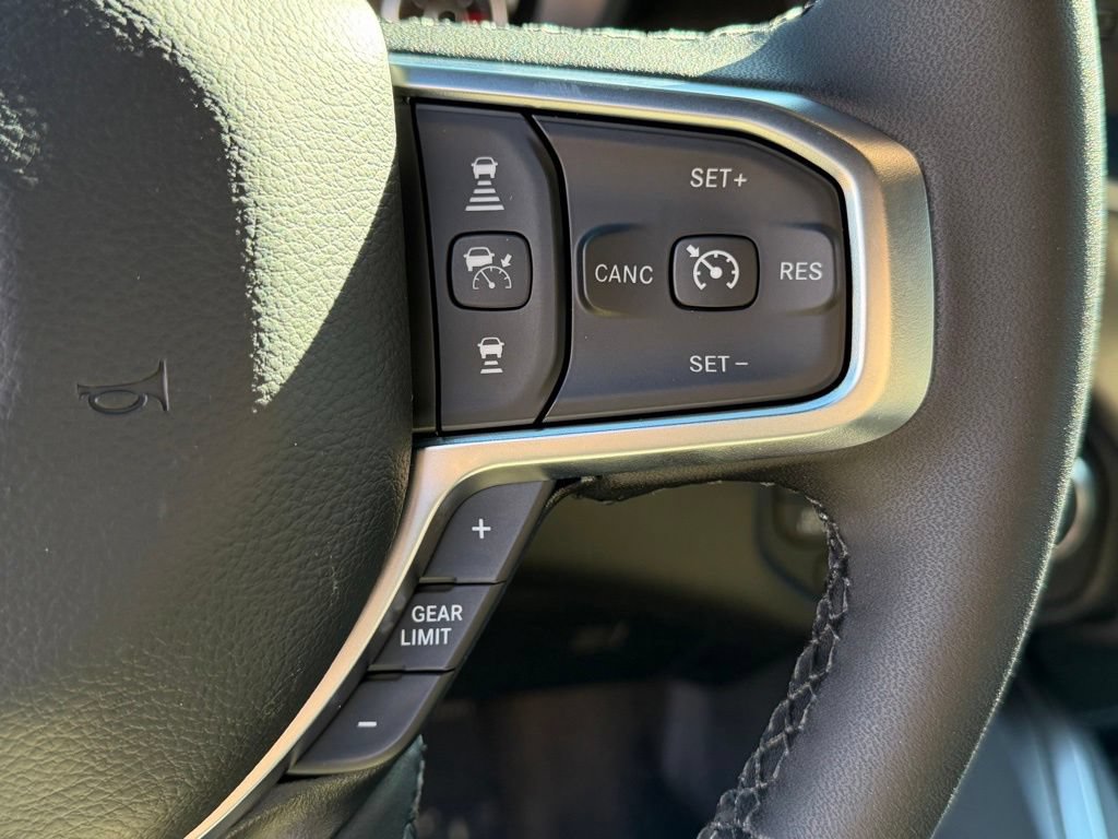 New 2026 RAM 1500 Big Horn AWD/4WD image 17