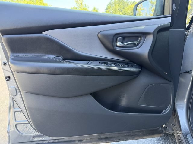 Used 2024 Nissan Murano SV w/ Cargo Package FWD image 11