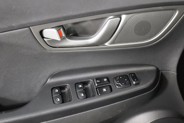Used 2021 Hyundai Kona Limited FWD image 19