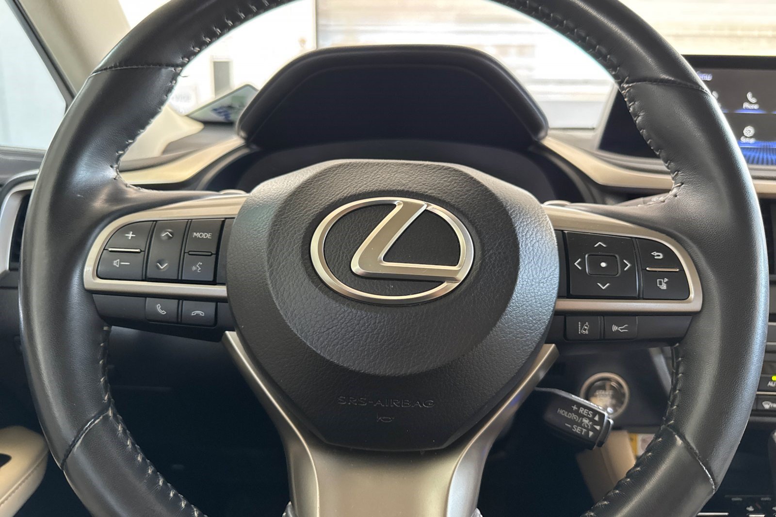 Certified 2022 Lexus RX 350 FWD w/ Premium Package image 29