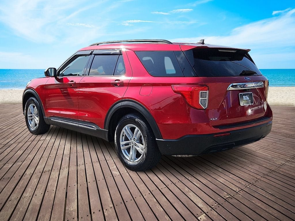 Used 2022 Ford Explorer XLT RWD image 6
