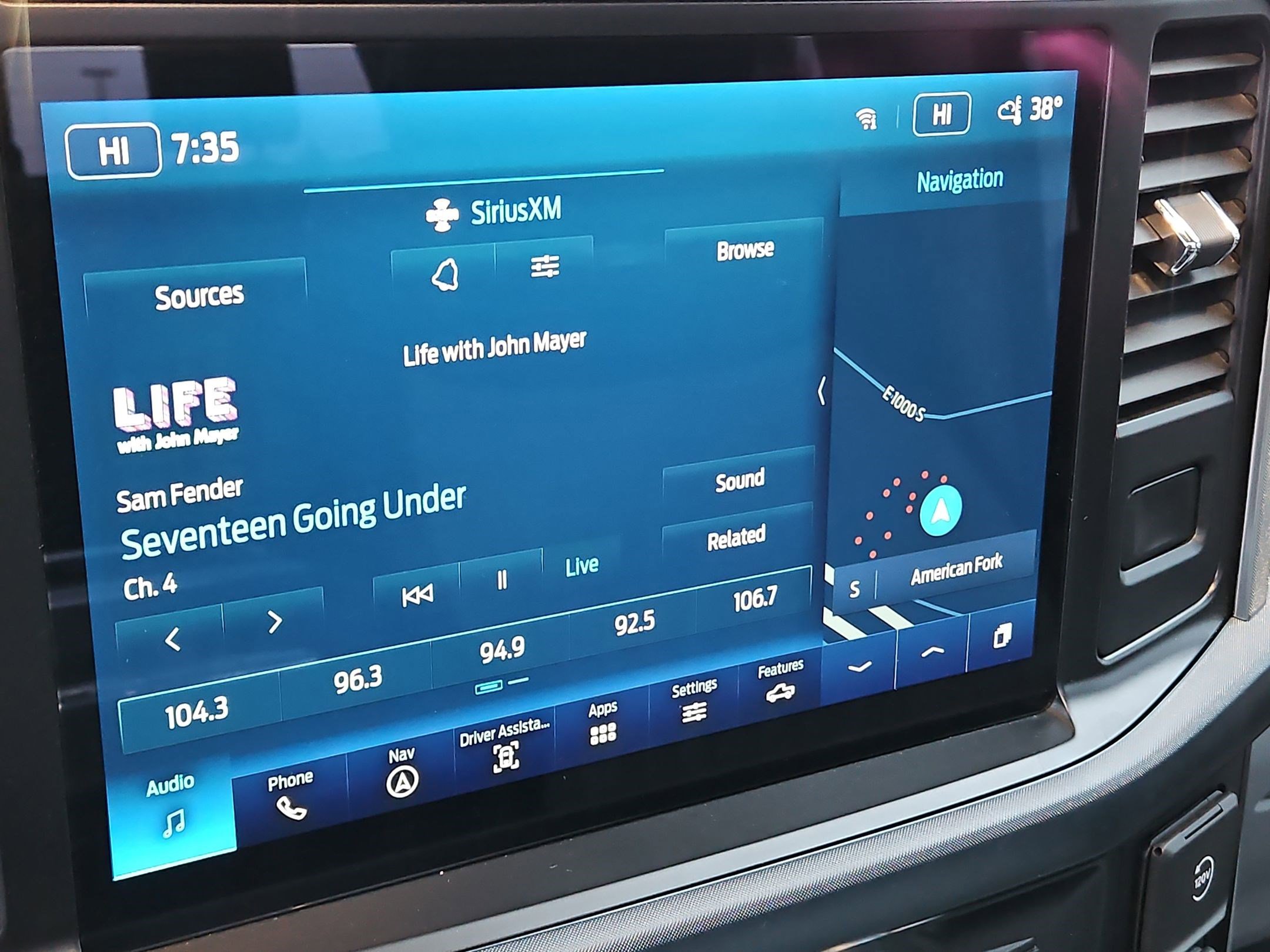 Used 2023 Ford F150 Limited image 26