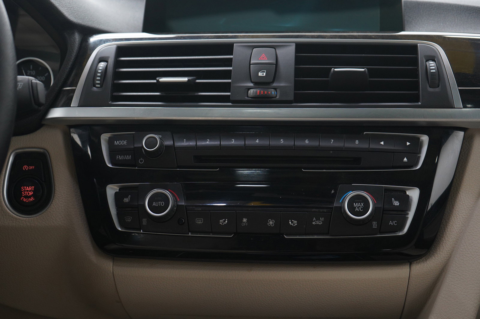 Used 2017 BMW 328d xDrive Sedan image 15