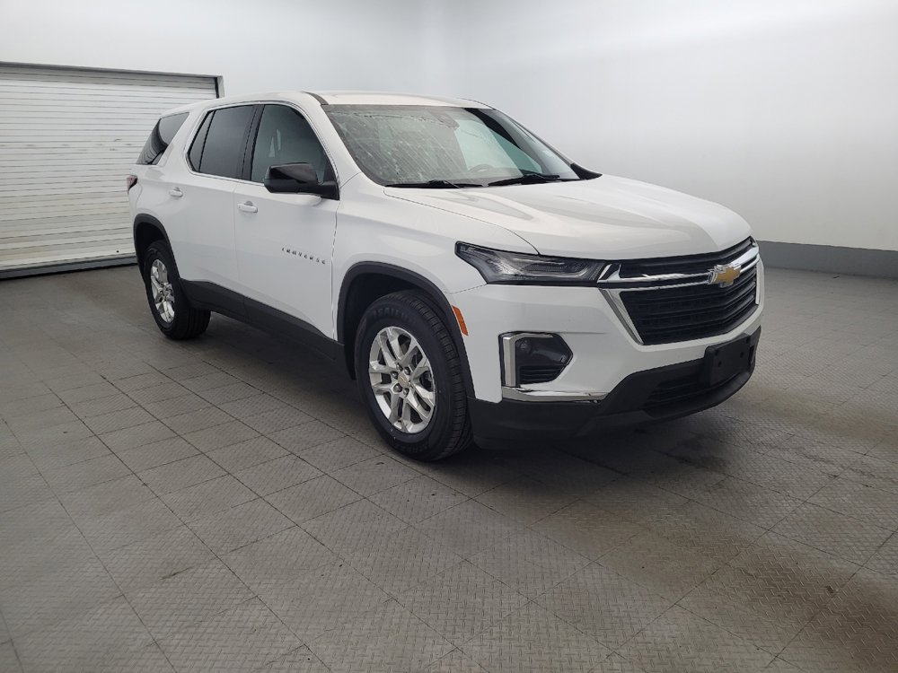 Used 2023 Chevrolet Traverse LS w/ LPO, Floor Liner Package AWD/4WD image 13