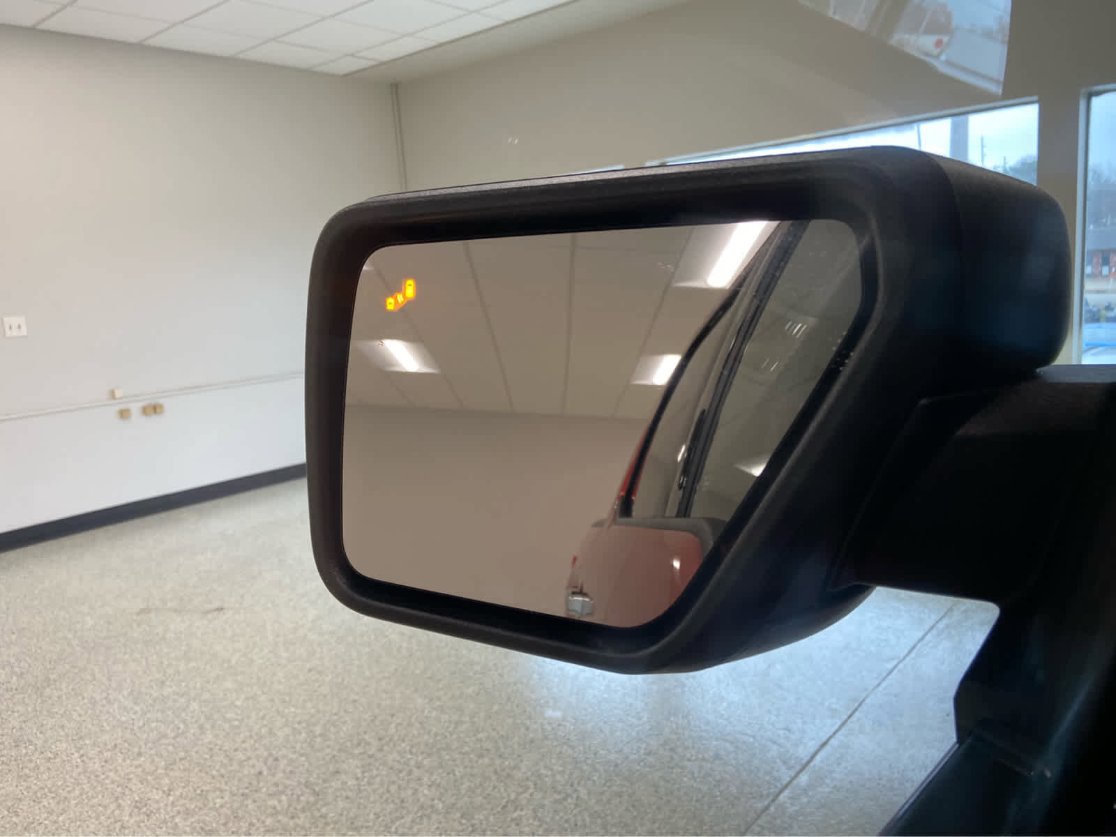 Used 2023 Ford F150 XLT w/ Equipment Group 302A High image 39