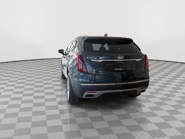 Certified 2020 Cadillac XT5 Premium Luxury w/ LPO, Floor Liner Package FWD image 9