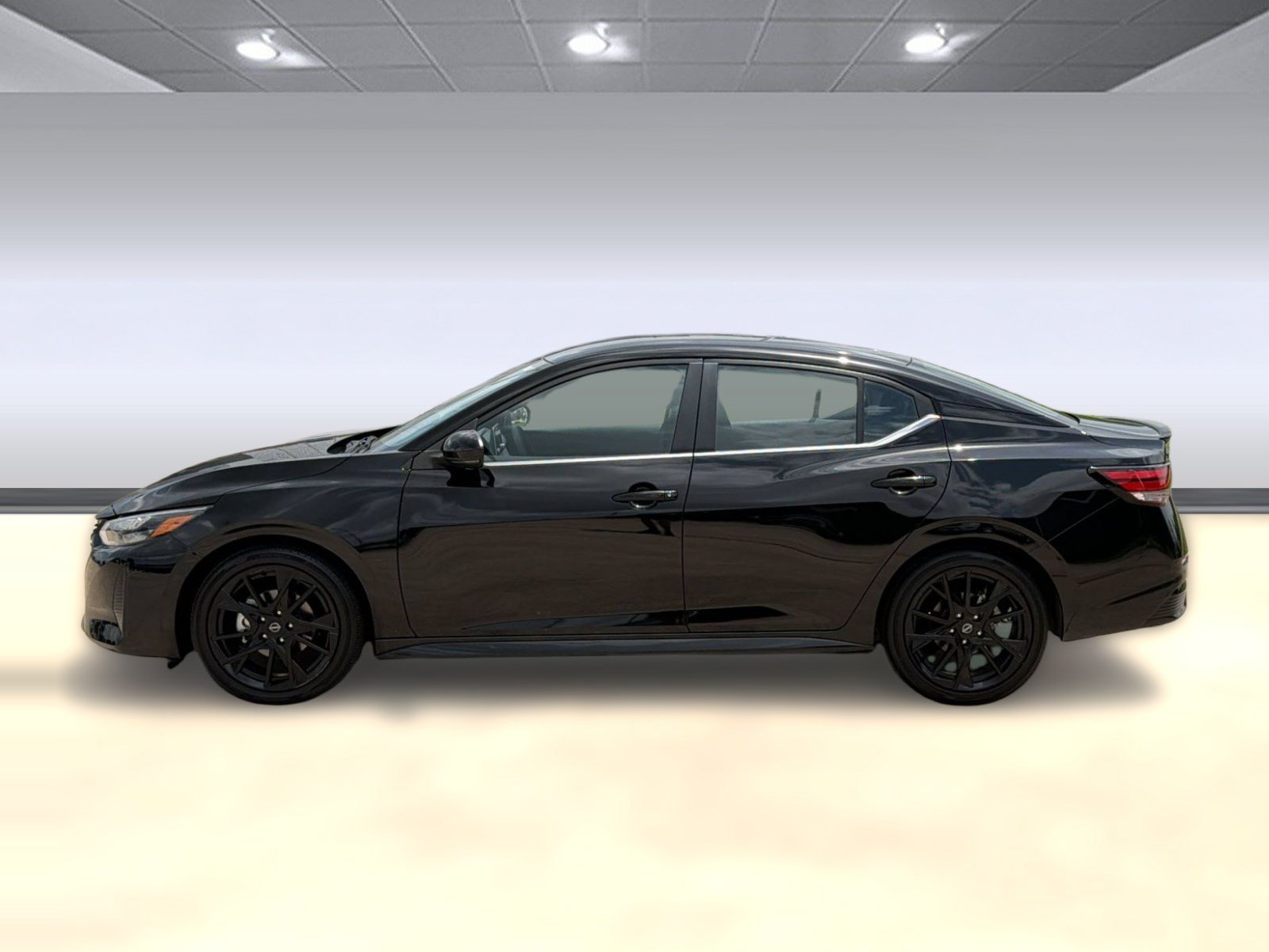 Used 2025 Nissan Sentra SR w/ Midnight Edition FWD image 2