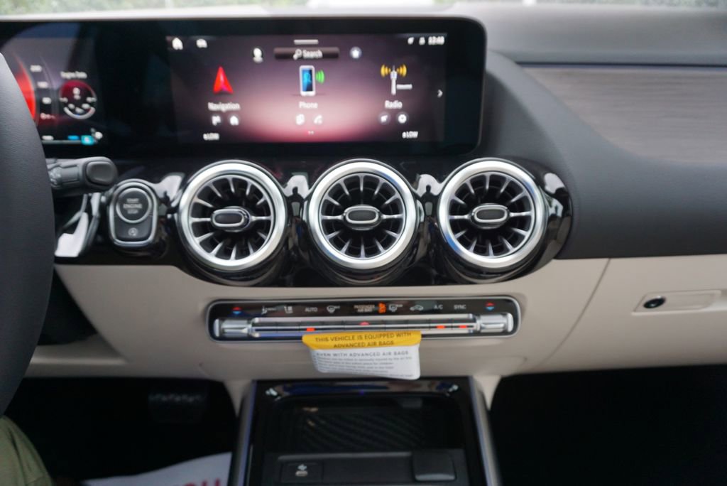 New 2026 Mercedes-Benz GLA 250 image 34