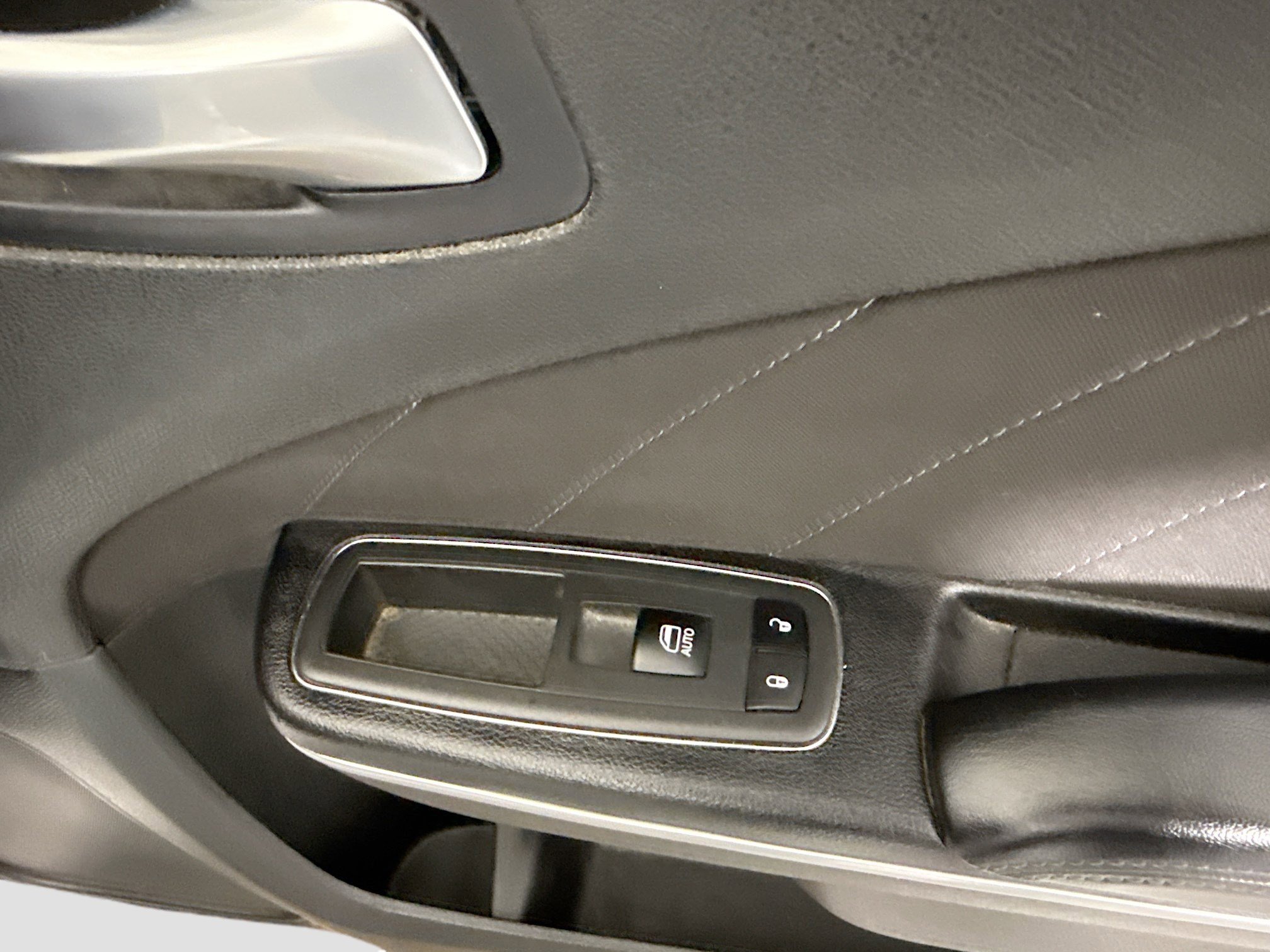 Used 2022 Dodge Charger SXT image 31