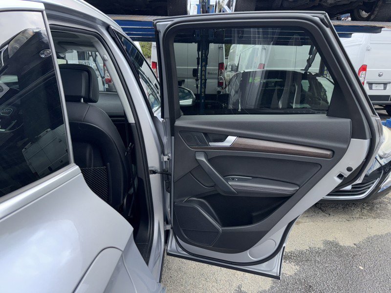 Used 2022 Audi Q5 2.0T Premium Plus w/ Premium Plus Package image 17