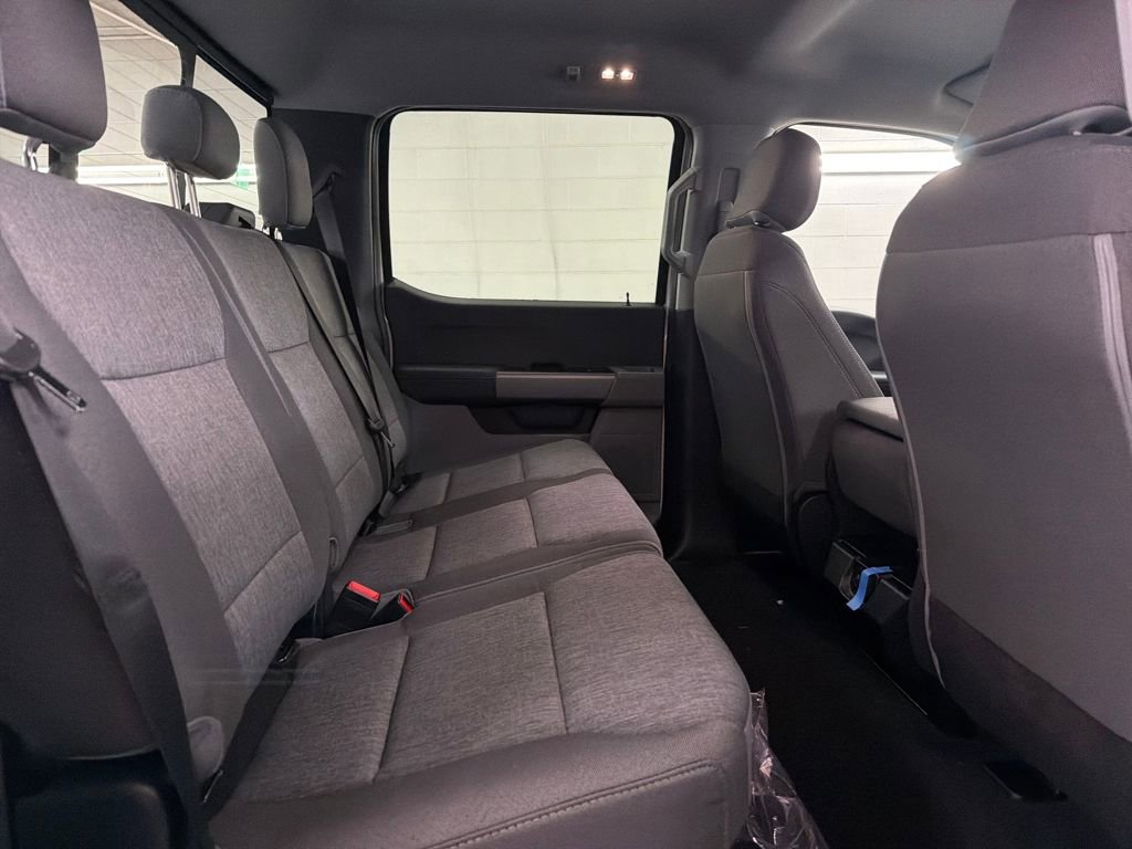 New 2026 Ford F250 XL w/ STX Appearance Package AWD/4WD image 27