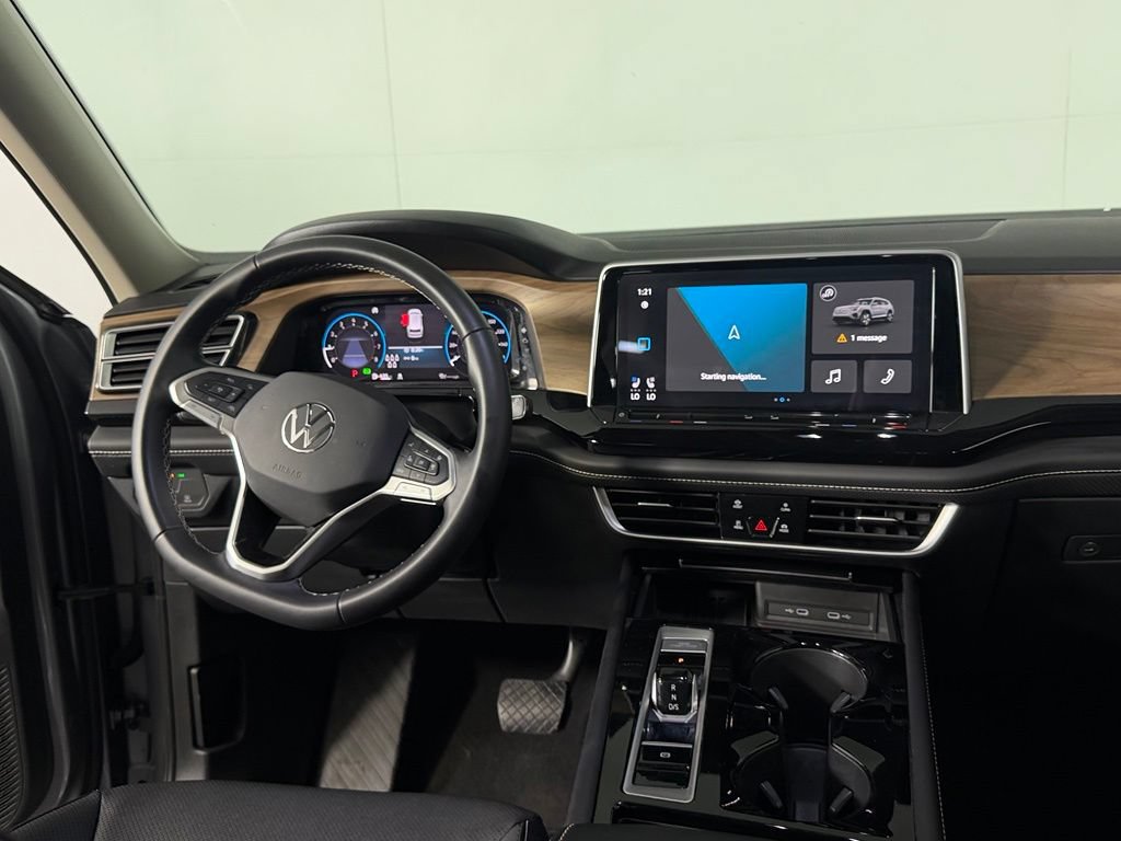 Used 2026 Volkswagen Atlas SE AWD/4WD image 14
