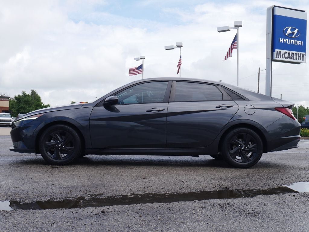 Used 2021 Hyundai Elantra SEL w/ Convenience Package FWD image 13