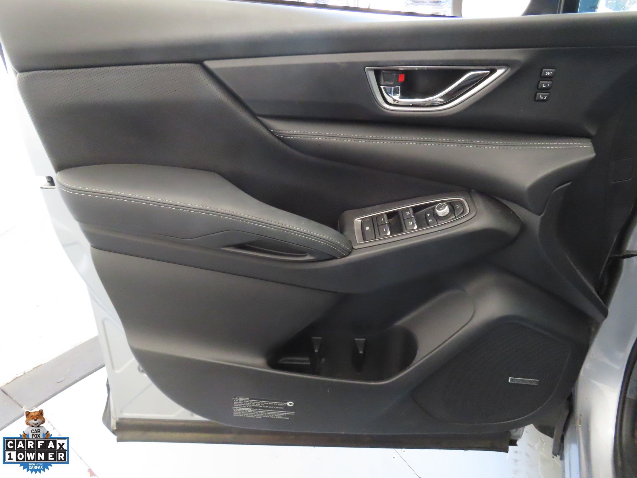 Used 2023 Subaru Ascent Limited w/ Technology Package AWD/4WD image 10