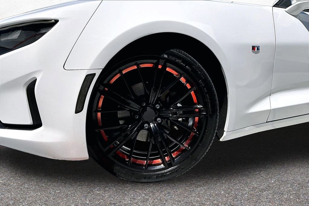 Used 2019 Chevrolet Camaro LT RWD image 33