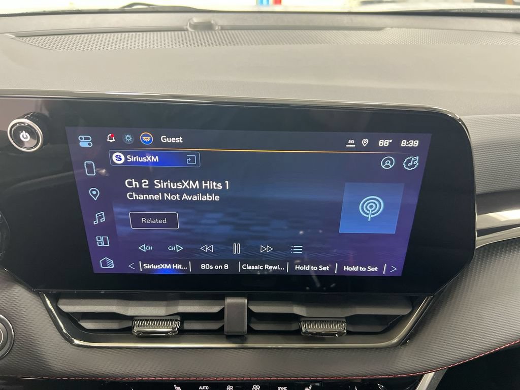 New 2027 Chevrolet Equinox RS AWD/4WD image 14