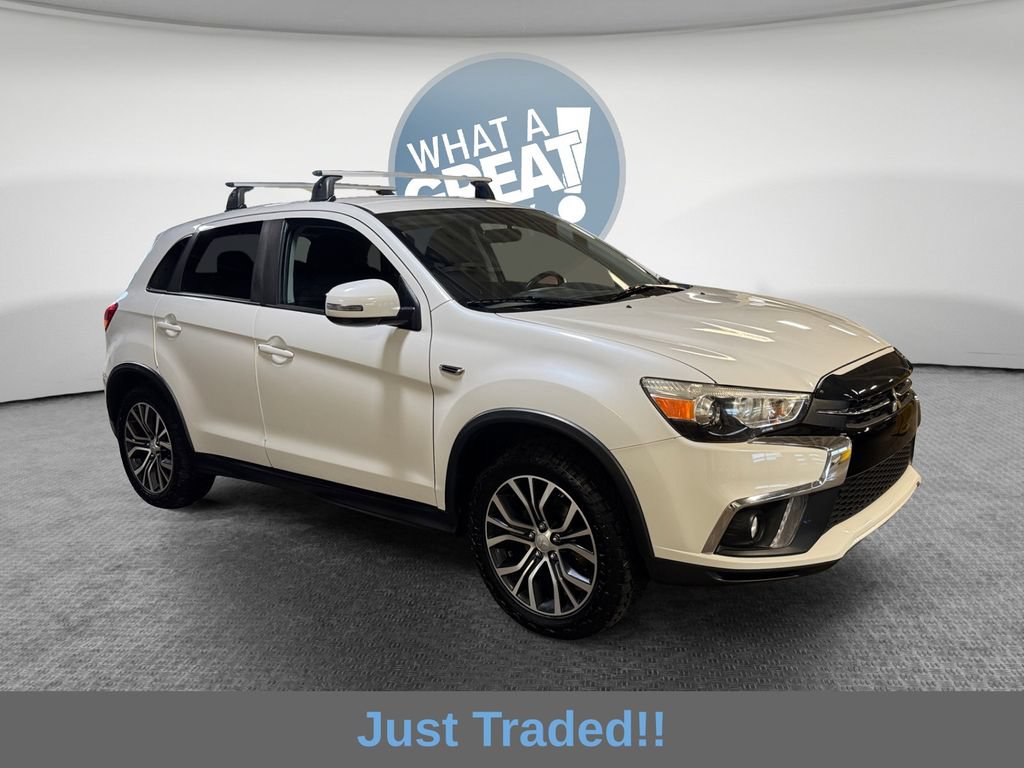 Used 2019 Mitsubishi Outlander Sport SE FWD image 1