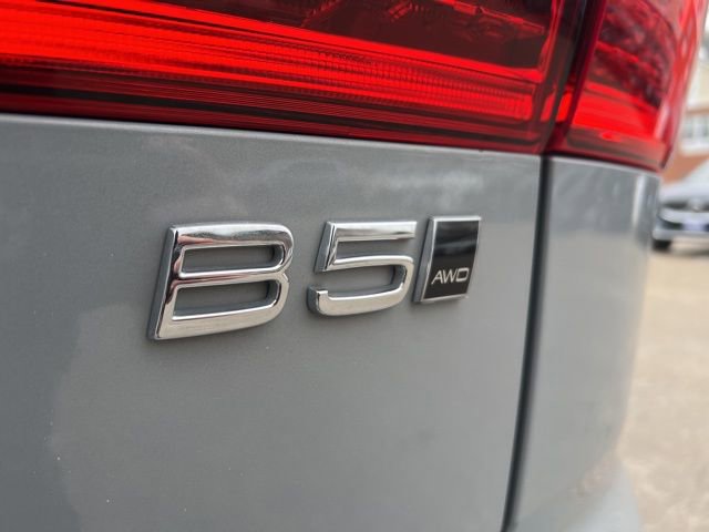 Certified 2025 Volvo XC60 B5 Plus image 15