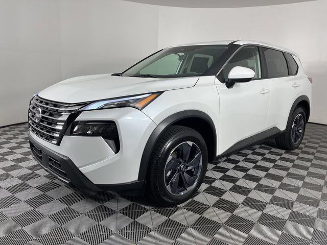 Used 2024 Nissan Rogue SV FWD image 6