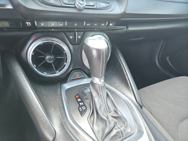 Used 2018 Chevrolet Camaro SS RWD image 15