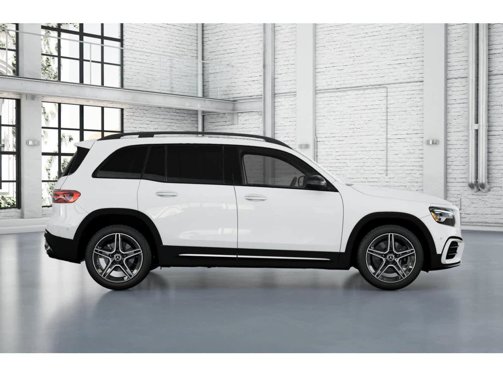 New 2026 Mercedes-Benz GLB 250 4MATIC image 2