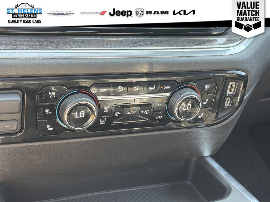 Used 2023 Chevrolet Silverado 1500 LTZ w/ LTZ Premium Package AWD/4WD image 25