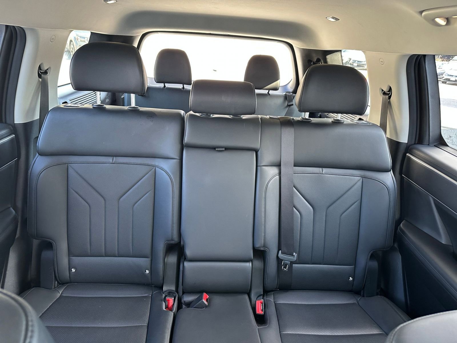 Used 2025 Hyundai Santa Fe SEL image 37