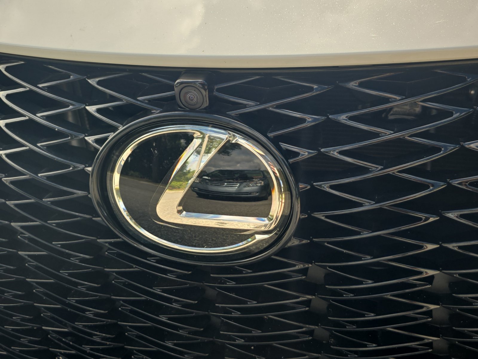 Used 2025 Lexus IS 350 F Sport w/ Navigation Package RWD image 30