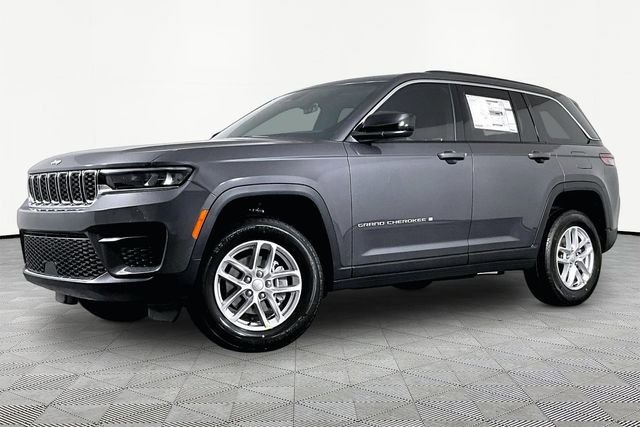 New 2026 Jeep Grand Cherokee Laredo