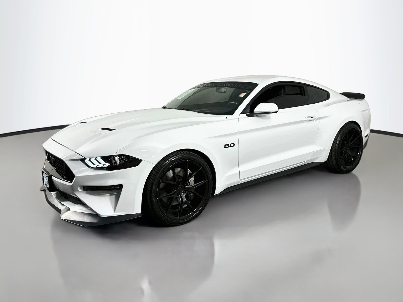Used 2019 Ford Mustang GT w/ Equipment Group 301A RWD image 4