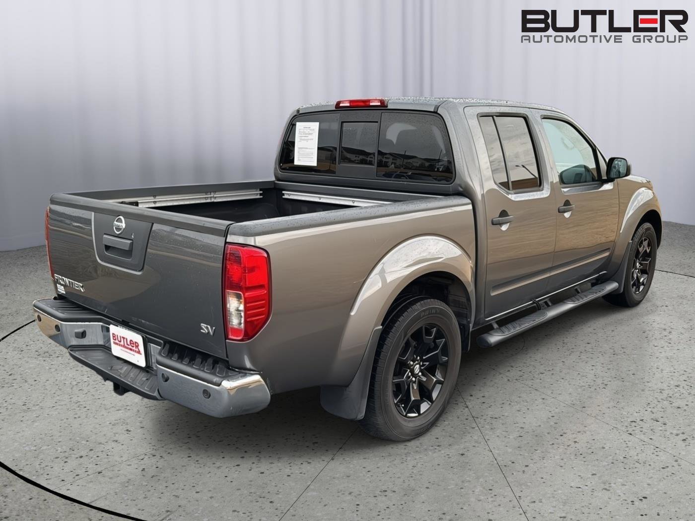 Used 2020 Nissan Frontier SV image 5