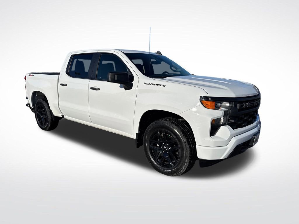 Used 2022 Chevrolet Silverado 1500 Custom w/ LPO, Dark Essentials Package image 7