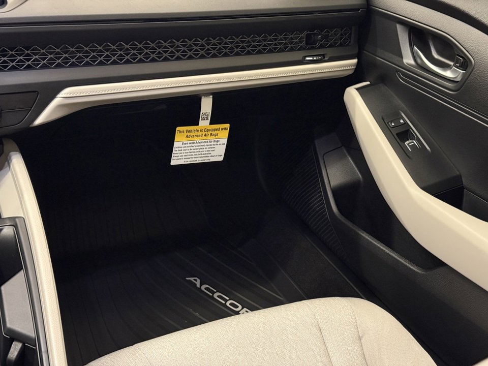 New 2025 Honda Accord LX image 12