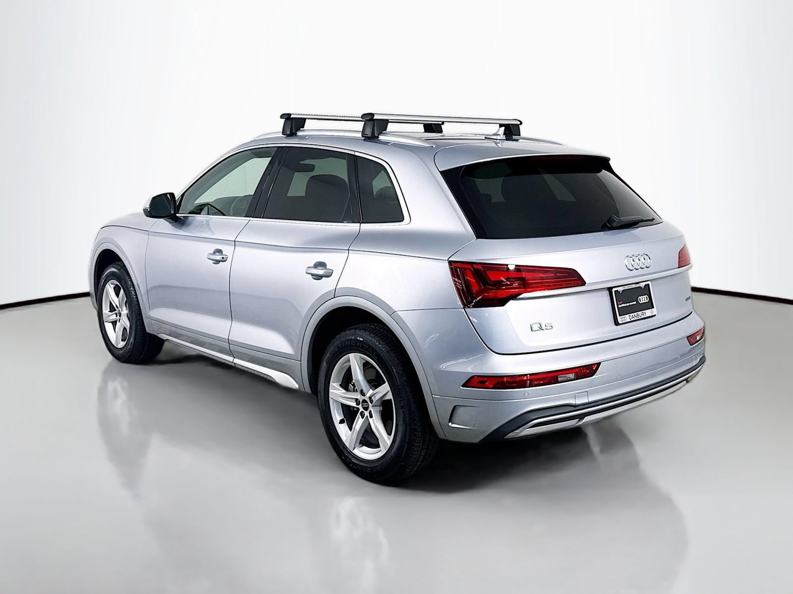 Certified 2023 Audi Q5 Premium Plus w/ Convenience Package AWD/4WD image 3