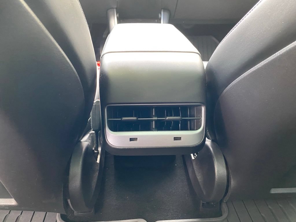 Used 2019 Tesla Model 3 Standard Range RWD image 26