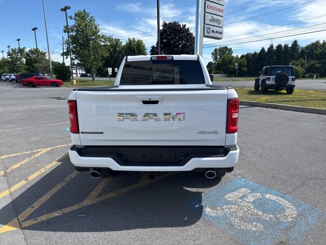 New 2026 RAM 1500 4x4 Crew Cab image 4