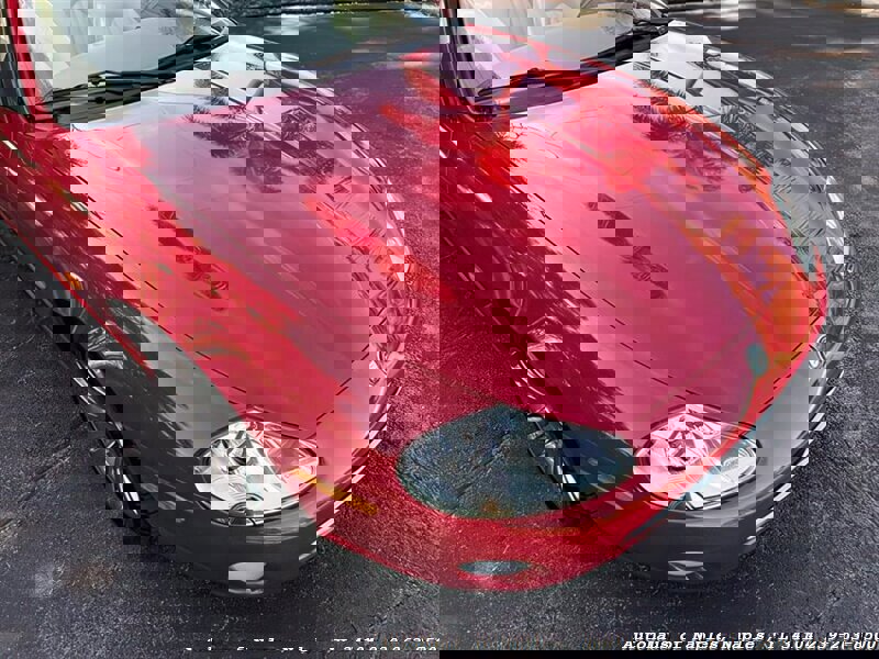 Used 2005 Jaguar XK8 Convertible image 7