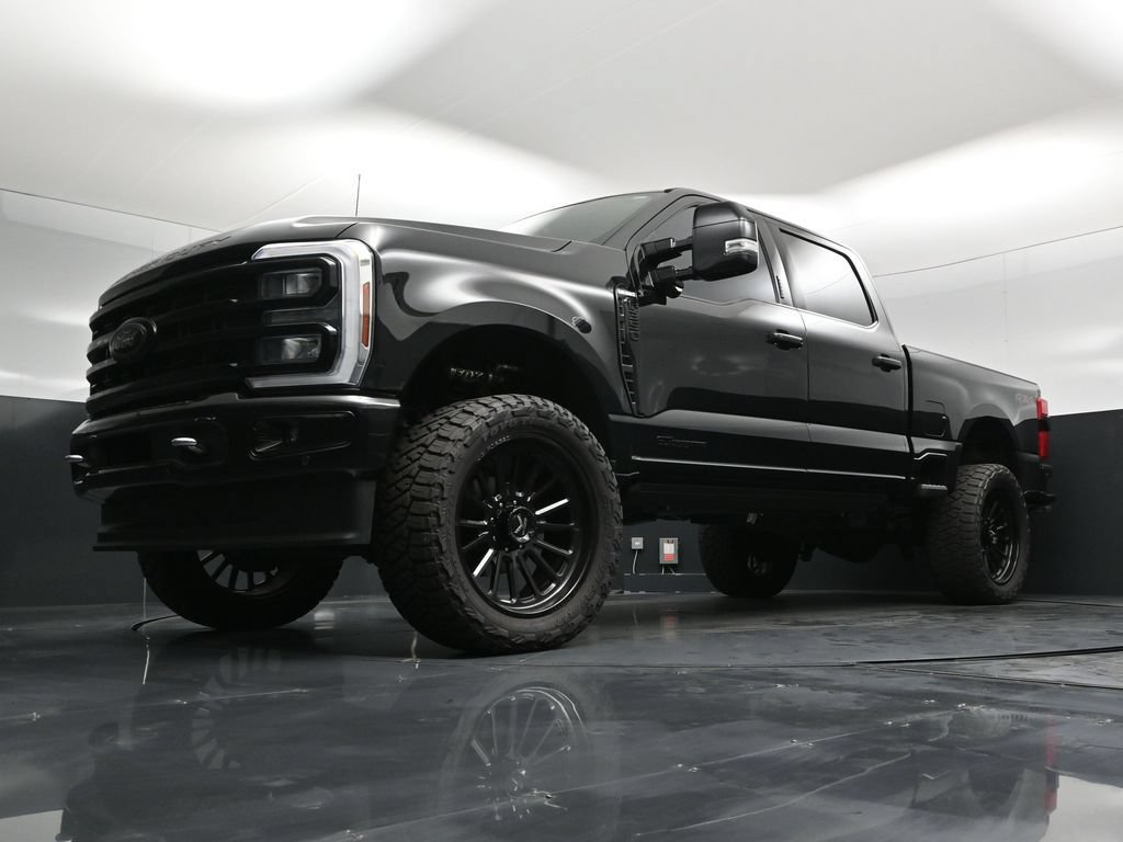 Used 2024 Ford F350 King Ranch w/ Chrome Package AWD/4WD image 56